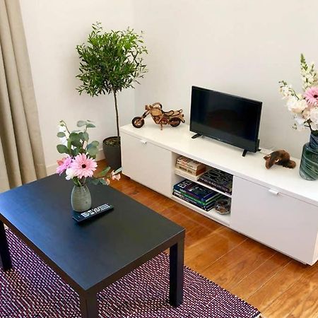 32 3 - Lisbon City Life Private Apartment, Bairro Alto Esterno foto